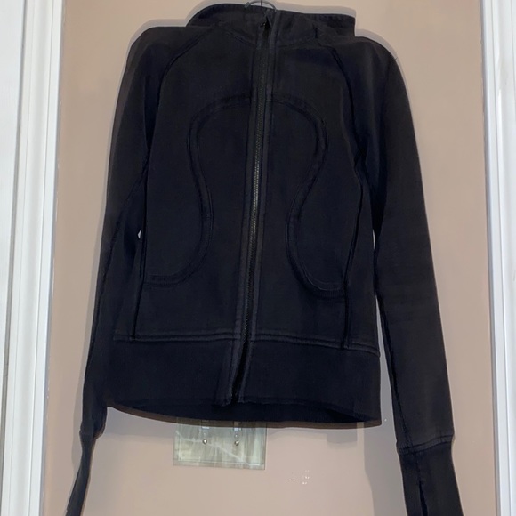 lululemon athletica Jackets & Blazers - Lululemon Scuba Hoodie Light cotton Fleece